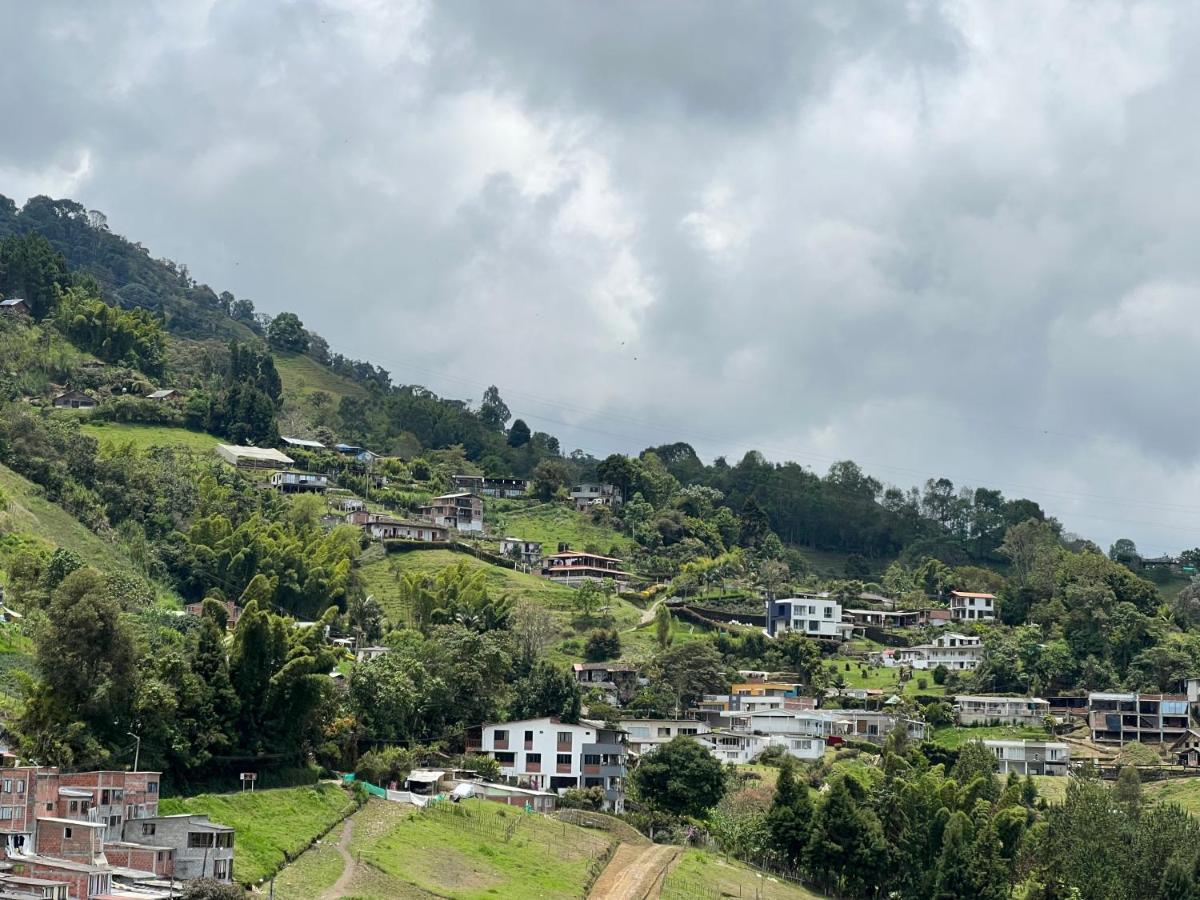 Apartamento Con Vista A Las Montanas Capacidad 6 Personas Sector Villamaría Dış mekan fotoğraf